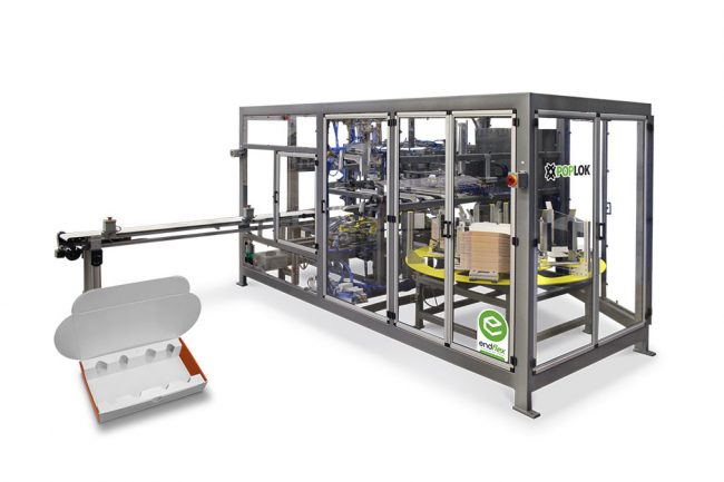 automatic fold and tuck tray former