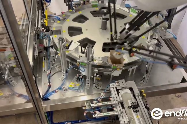 Kartnr Vertical Cartoning Machine to Pick and Place 2 Top Sealed Cups into a Carton